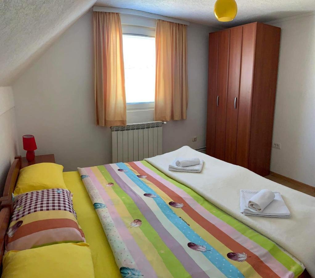 Apartment & Rooms Sweet Dreams Zabljak  Bagian luar foto