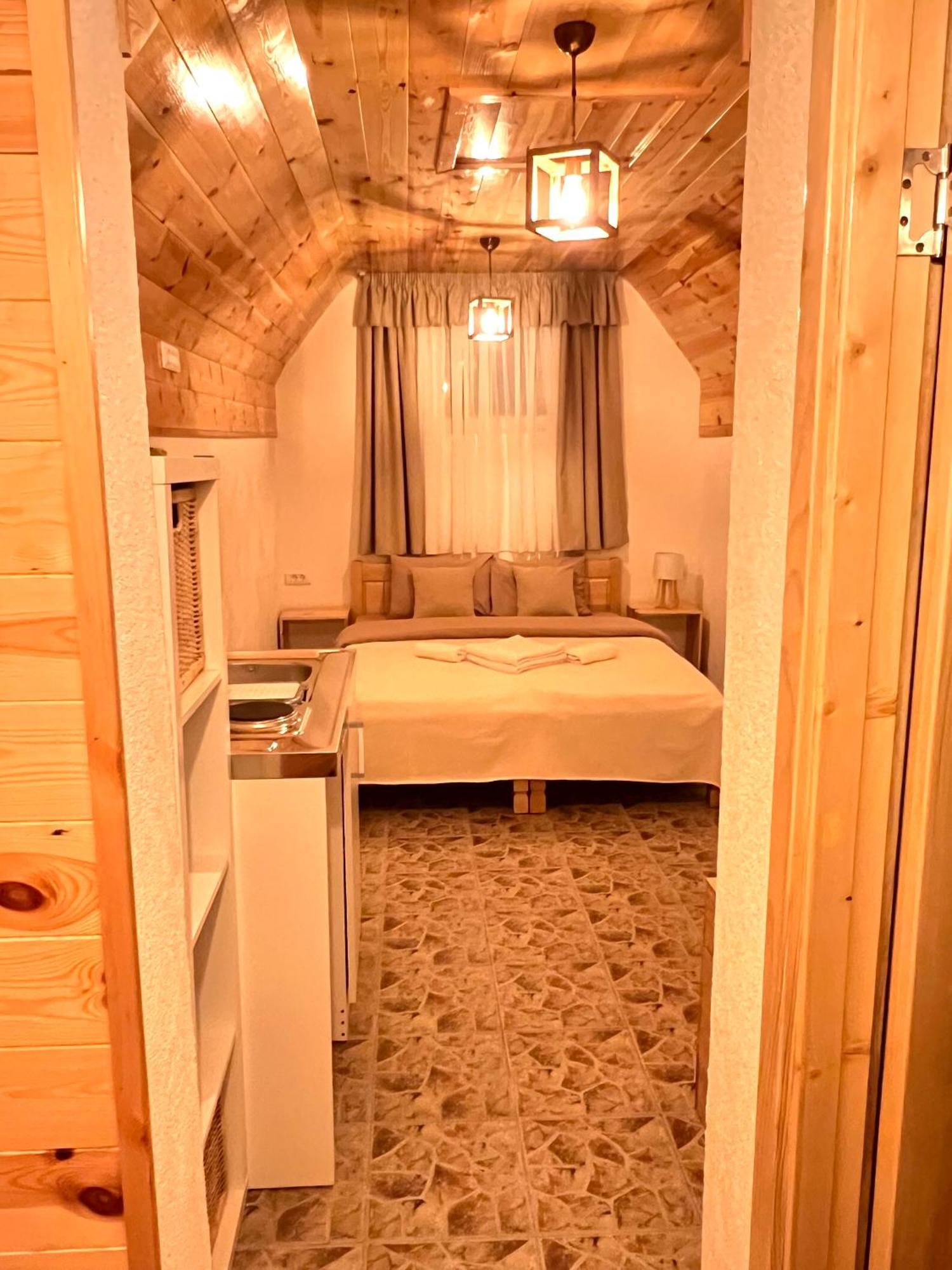 Apartment & Rooms Sweet Dreams Zabljak  Bagian luar foto