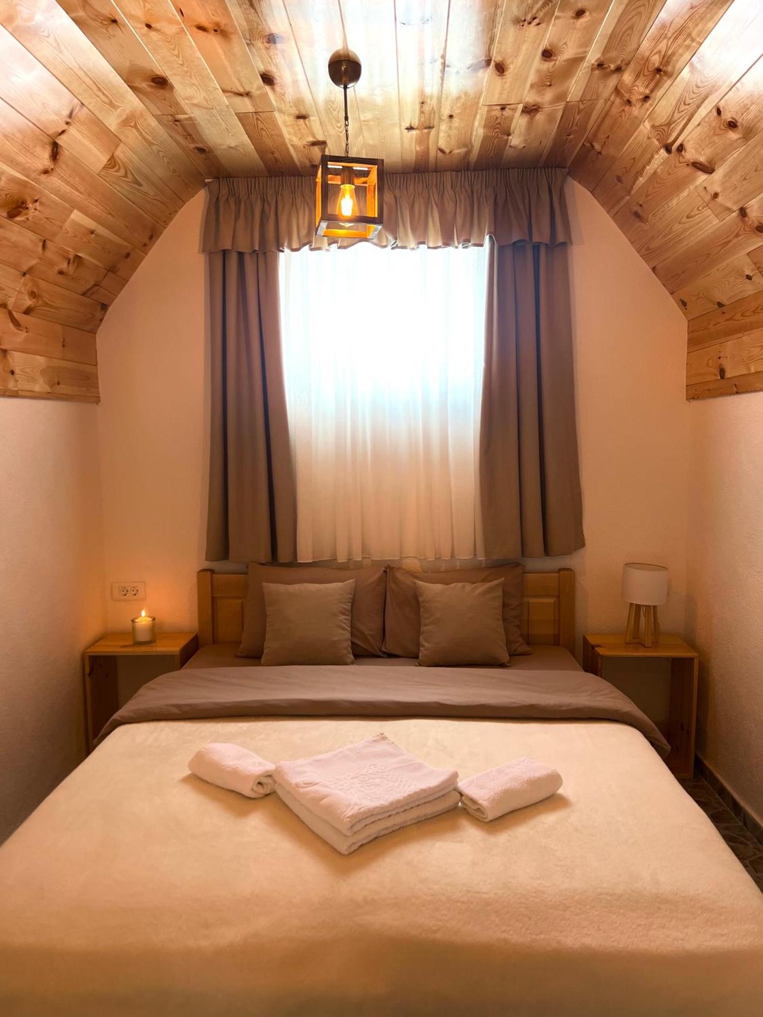 Apartment & Rooms Sweet Dreams Zabljak  Bagian luar foto