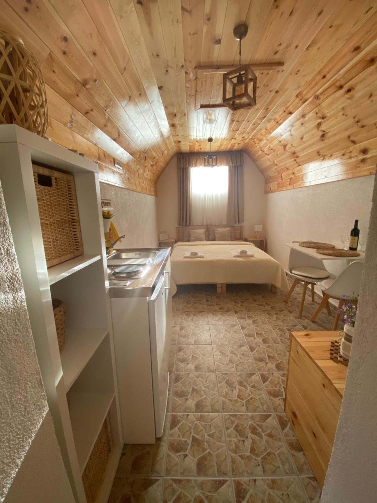 Apartment & Rooms Sweet Dreams Zabljak  Bagian luar foto
